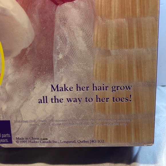 Vintage Bride Surprise Doll in Original Box 1995 Hasbro hair growing 17” - Picture 12 of 13